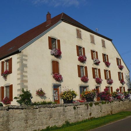 Le P'Tit Bonheur Bed and Breakfast Chilly-sur-Salins Buitenkant foto