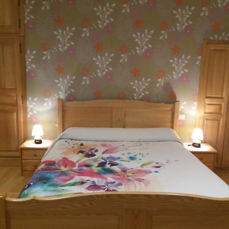 Le P'Tit Bonheur Bed and Breakfast Chilly-sur-Salins Buitenkant foto